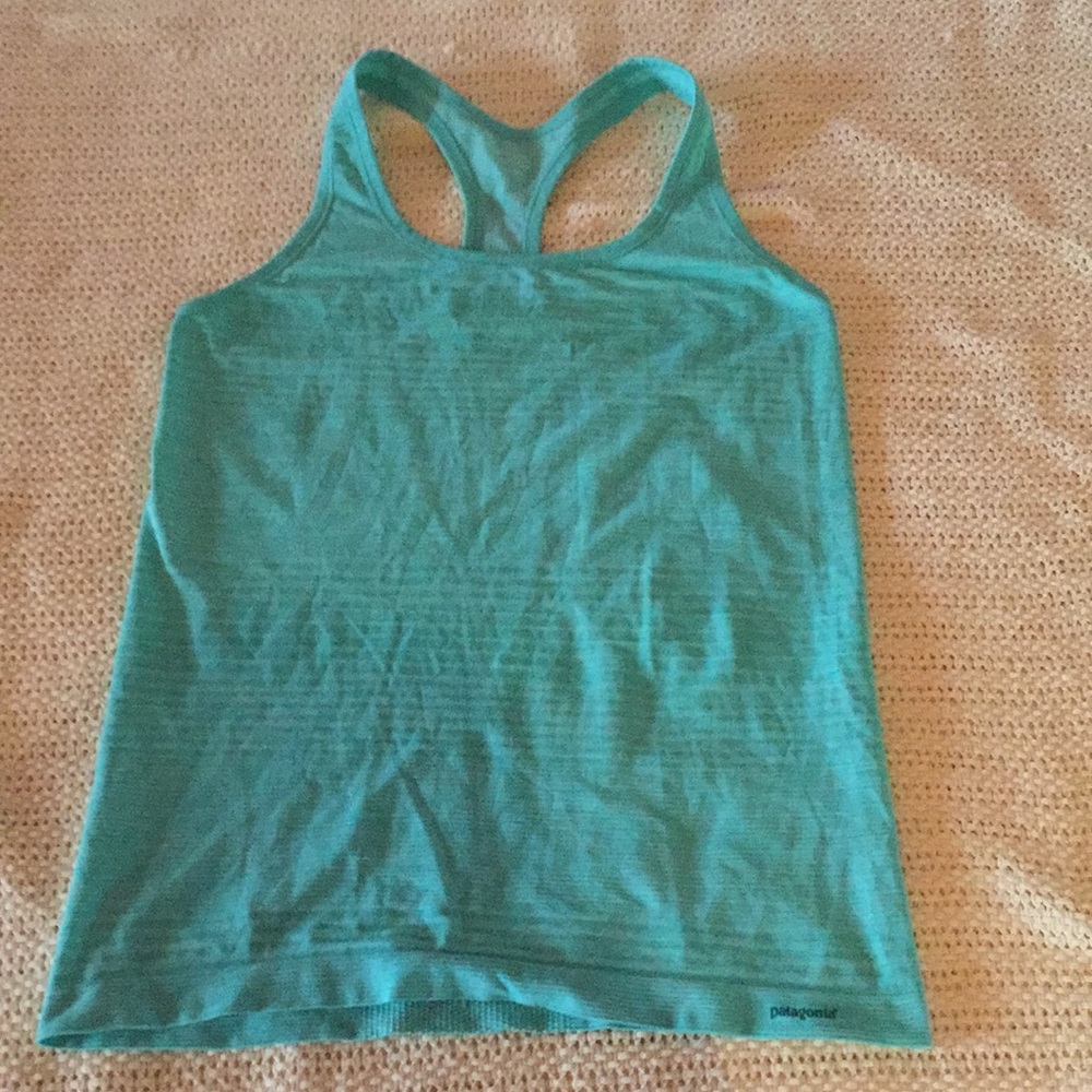 Patagonia racerback top size xs